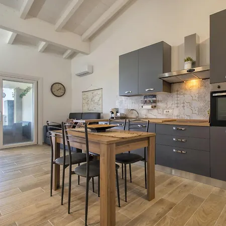 Stogu Di Lusso By Interhome